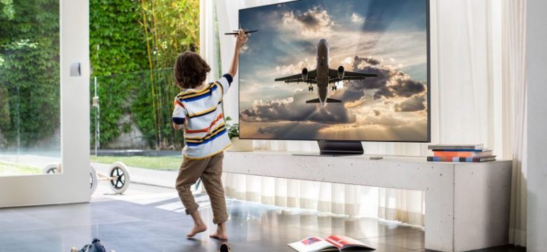 Samsung Q95T QLED Smart 4K TV, filmleri 4K kalitesinde izleyiciler ile buluşturuyor!