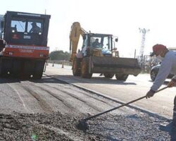 Antalya Büyükşehir Belediyesi Serik Caddesi Gebiz Yolu kesişim kavşağını düzenliyor