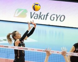 Lider VakıfBank’tan 28’inci galibiyet