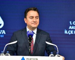 Ali Babacan Trabzon’da: ‘Sayın Erdoğan’ın bu ülkeye bir özür borcu var’