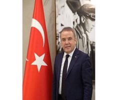 Başkan Muhittin Böcek’ten 18 Mart Mesajı