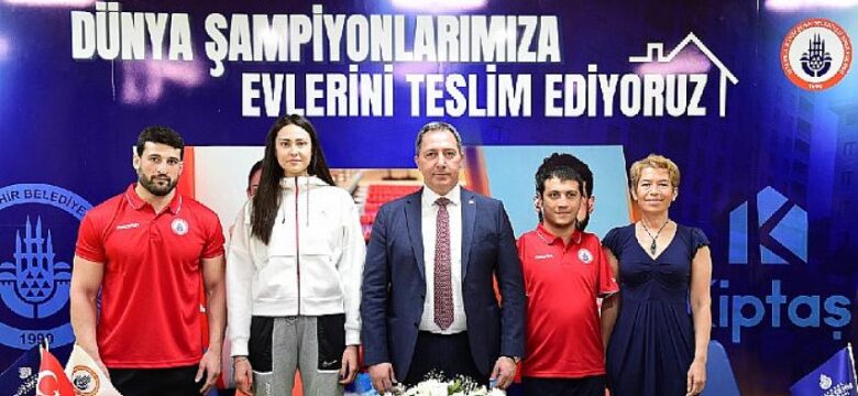 İstanbul BBSK, Dünya Şampiyonlarına evlerini teslim etti