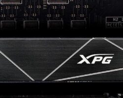 XPG GAMMIX S70 BLADE PCIe Gen4x4 M.2 SSD Modelini Duyurdu