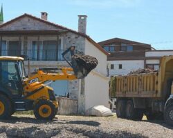 Çakmaklı Mahallesi’nde Sahil Temizliği