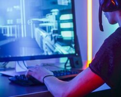 ‘Gaming’ ekipmanlarına olan talep artmaya devam ediyor