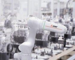 Mitsubishi Electric, Celal Bayar Üniversitesi Öğrencilerine İleri Robot Teknolojilerini Anlattı