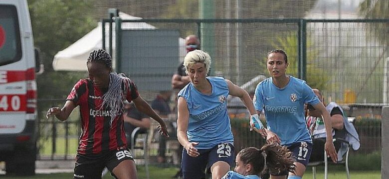Turkcell Kadın Futbol Ligi Sağlık Çalışanları Sezonu’nda finalin adı belli oldu