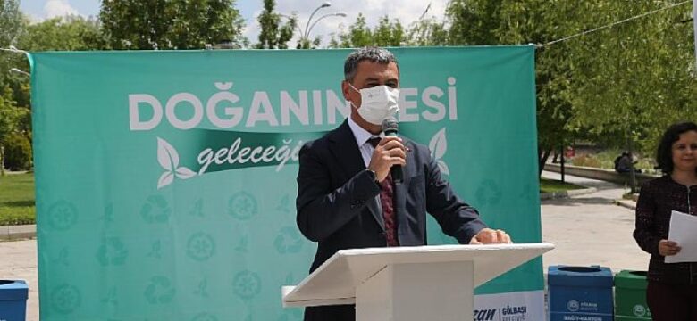 Başkan Ramazan Şimşek ve Öğrencilerden Temizlik Kampanyası