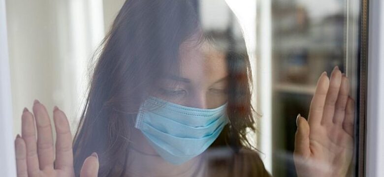 Pandemi, ergenlerde ciddi psikolojik dalgalanmalara yol açabilir