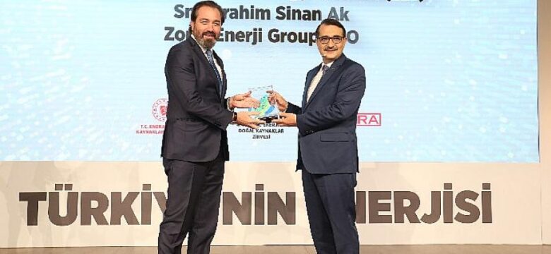 Zorlu Enerji’nin ZES markası “Enerjimiz Geleceğimiz” ödülünü aldı