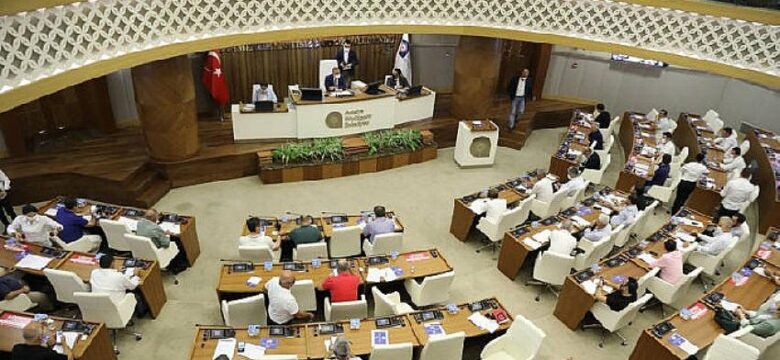 Başkan Böcek Antalya Büyükşehir Meclisini Olağanüstü Toplantıya Çağırdı