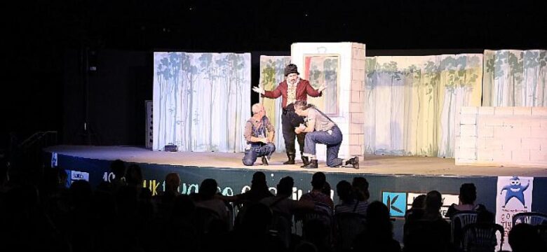 Kadıköy’de Çocuk Tiyatro Festivali başladı