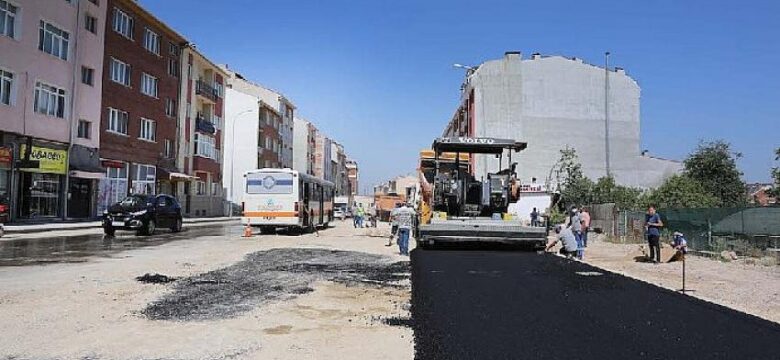Eskişehir Ali Rıza Efendi Caddesi’nde asfalt çalışması başladı
