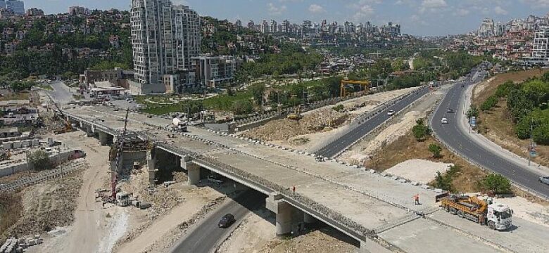 Ispartakule’deki hemzemin geçidin ürettiği sorunlara kalıcı çözüm