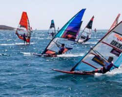 Vakkorama Watersports Championship Türkiye Windsurf Alaçatı Şampiyonası başladı
