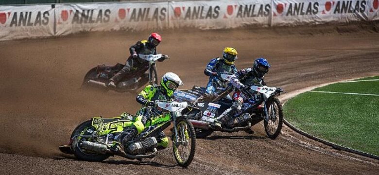 FIM Speedway Grand Prix’de nefes kesen büyük final: Laguta mı? Smarzlık mi?