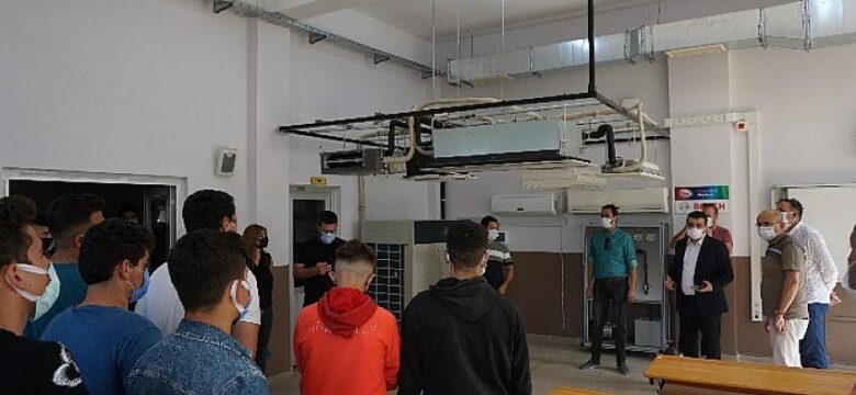 Bosch Termoteknik Akademi, Mesleki Teknik Anadolu Liselerinde yaptığı atölye yenilemeleriyle eğitime destek vermeye devam ediyor!