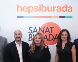 Hepsiburada’nın yeni sanat platformu SanatBurada, özel bir sergiyle Contemporary İstanbul’da sanatseverlerle buluştu