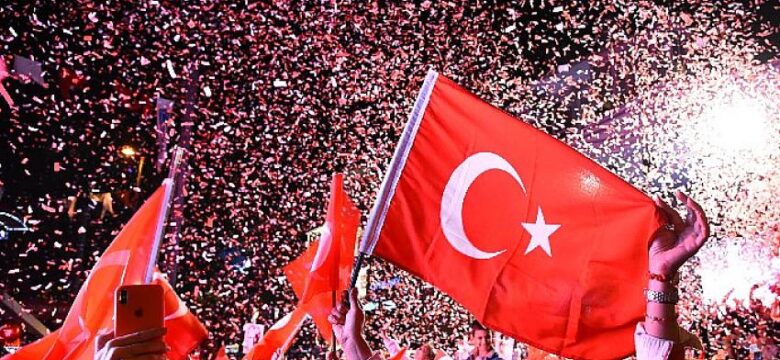 Kadıköy Cumhuriyet Bayramını Coşkuyla Karşılıyor