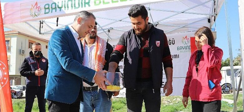 İzmir İl Tarım ve Orman Müdürlüğü’nün Küçükbaş ve Kovan Dağıtımı Töreni Bayındır’da Yapıldı