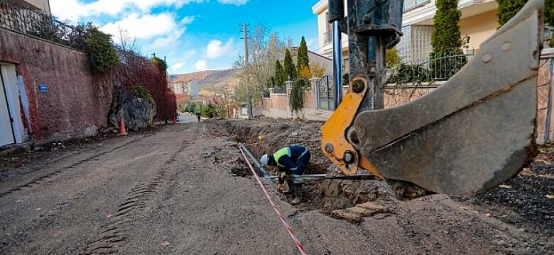 Kandil Sokak’ta Altyapı Yenileniyor