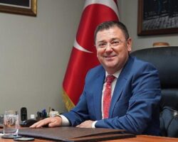 Milas Belediye Başkanı Muhammet Tokat 24 Kasım Öğretmenler Günü Mesajı