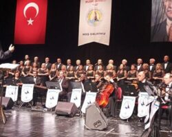 Büyükşehir TSM Korosu’ndan muhteşem konser