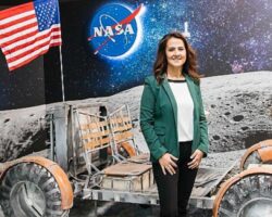 NASA Uzay Sergisi kapılarını açtı