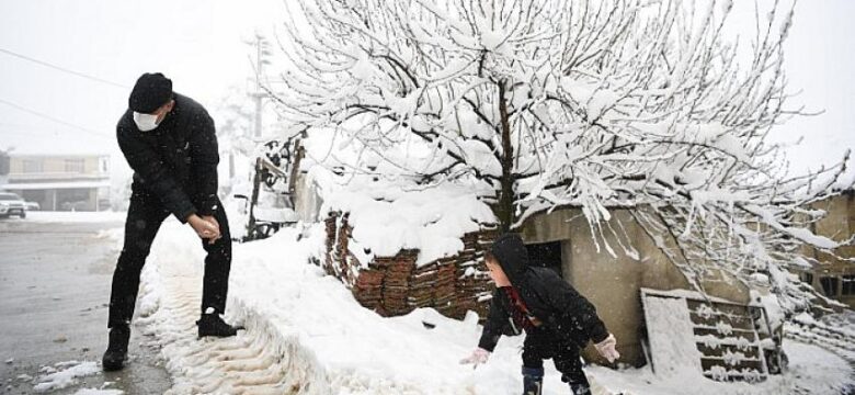 Başkan Kocaman Avluburun’da Kar Mesaisinde