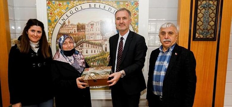 Başkan Taban’dan İnegöl’ün Adile Naşit’ini Makamında Ağırladı