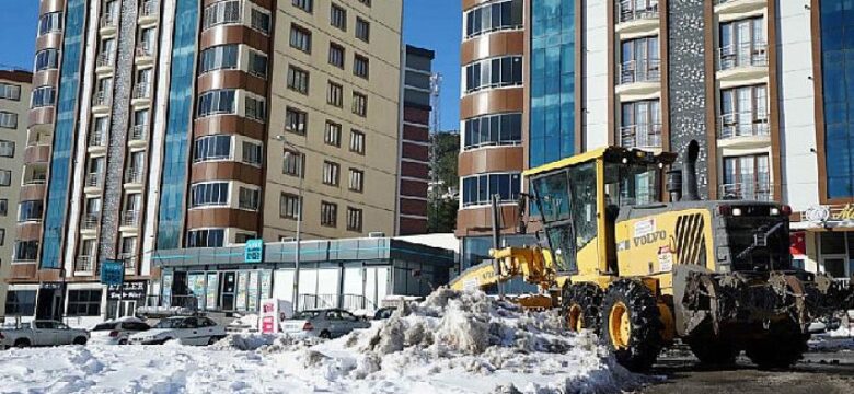 Büyükşehir Çalışıyor, Ulaşım Açık Tutuluyor