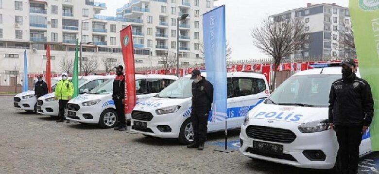 Edirne Belediyesi’nden emniyete 5 adet araç