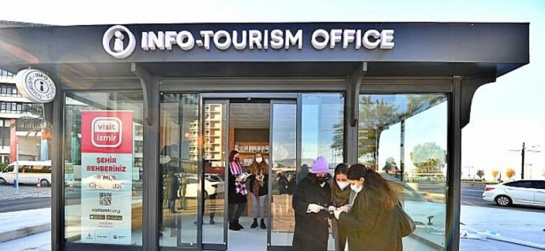 Konak’ta Turizm Bilgilendirme Ofisi hizmete girdi