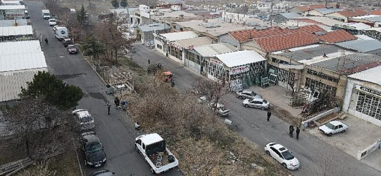 Sanayi bölgesindeki yeşil alanlarda bakım ve temizlik çalışmaları başladı