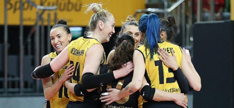 VakıfBank derbi zaferiyle liderliği aldı