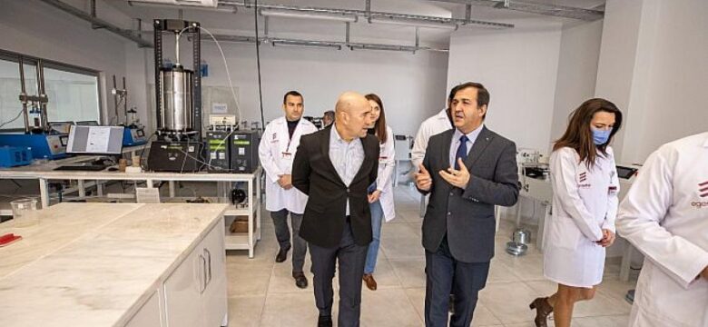 Başkan Soyer Egeşehir Laboratuvarı’nı inceledi