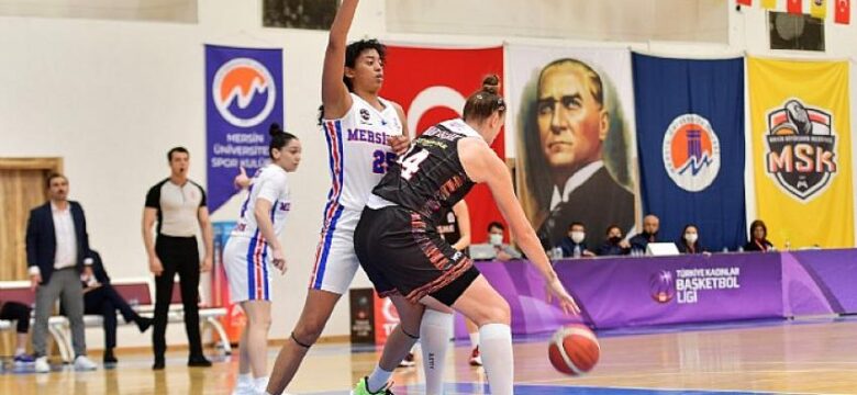 Büyükşehir Msk Kadın Basketbol Takımı, Çeşme’yi 93-48 Yendi