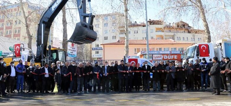 Yahyalı Belediyesi Yeni Araçlarının Tanıtımını Yaptı