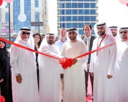 Emirates, Fujairah’taki ilk bilet satış ofisini açarak Kuzey Emirlikleri’ndeki varlığını genişletiyor