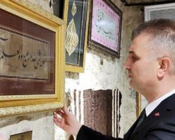Hattat Ali Vazfi İzmidi’nin 143 Yıllık Eseri Kendi Adına Taşıyan Hat Müzesinde