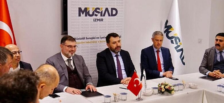 MÜSİAD İzmir, KOSGEB Başkanı Kurt’u Misafir Etti