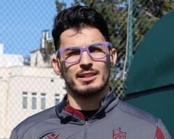 Trabzonsporlu Futbolcular Mor Gözlüklerle Epilepsi İçin Baktı