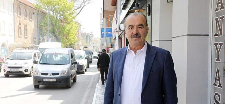 Başkan Türkyılmaz’dan Büyükşehir’e: “Yetki Verin Ana Caddeleri de Biz Yapalım”