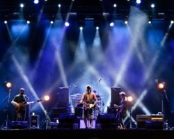 Turkcell Vadi Sezon Açılışını  Duman ve Yüzyüzeyken Konuşuruz Konserleriyle Yapacak