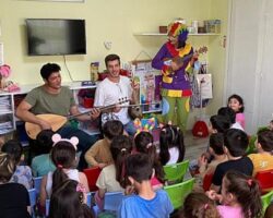 EÜ Konservatuarı Geleneksel Türk Müziği çalgılarını miniklerle tanıştırıyor