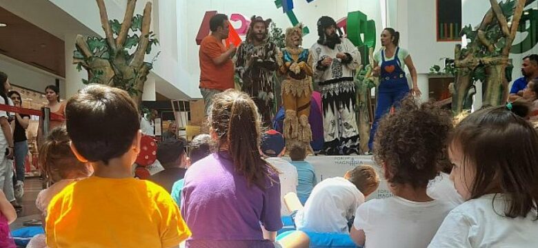 Forum Magnesia’da çocuklar tiyatro ile eğlenerek yaz tatiline başladı