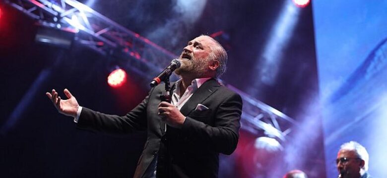 Kuzeyin Oğlu Volkan Konak İstanbul Festivali’nde Müzikseverler ile Buluştu