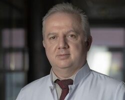 Prof. Dr. Serdar Ceylaner :  Genetik Bilimindeki İlerlemeler Önleyici ve Koruyucu Tedavilerde Umut Vadediyor