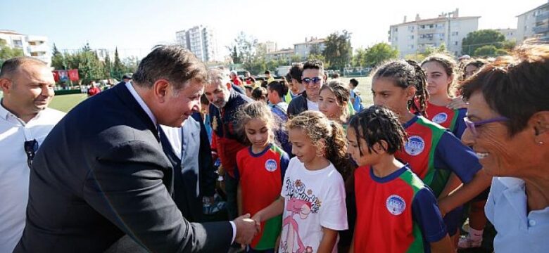 Karşıyaka Belediyesi’nden amatör spor kulüplerine destek