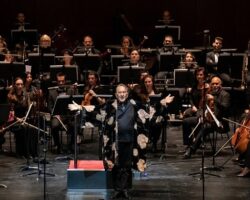 Ali Poyrazoğlu “Desiderata"da, İstanbul Devlet Opera ve Balesi Orkestrası'nı Yönetti…